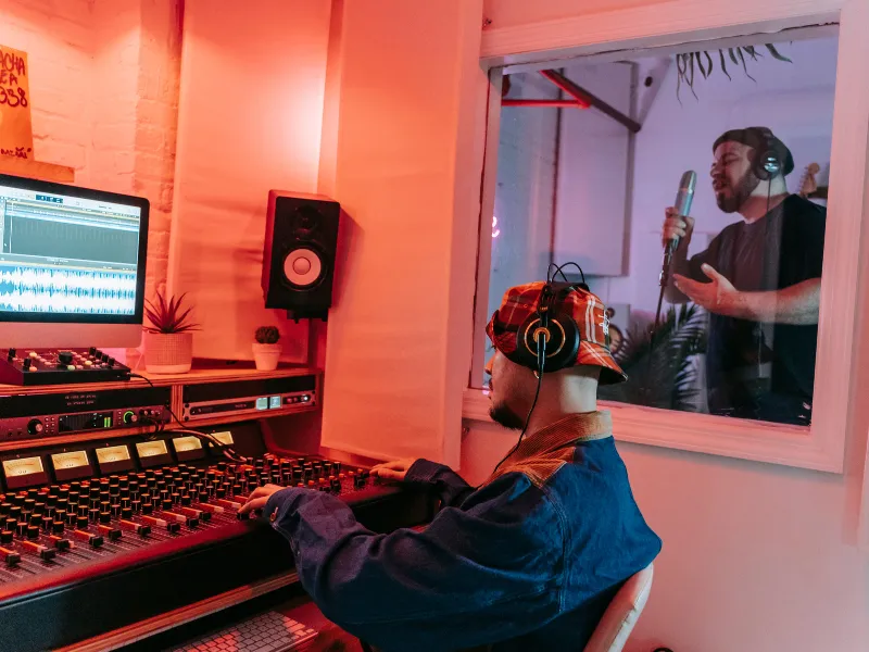 Capturing the individual tracks
