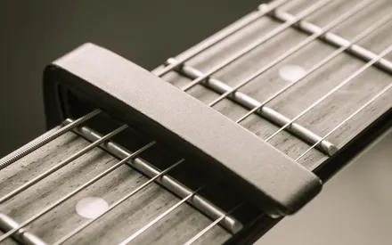 How Do Capos Work? Unlocking the Secrets of This Essential Guitar Tool