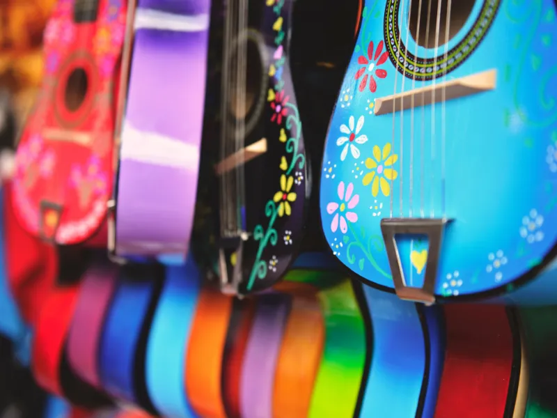 16 Easy Steps: How To Paint A Guitar For An Amazing Look