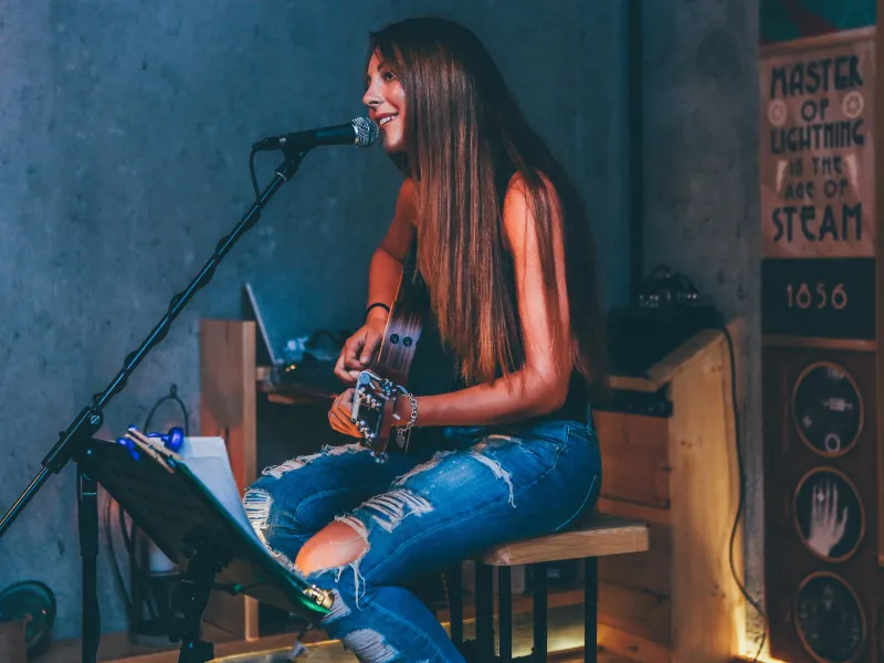 How To Sing And Play Guitar At The Same Time