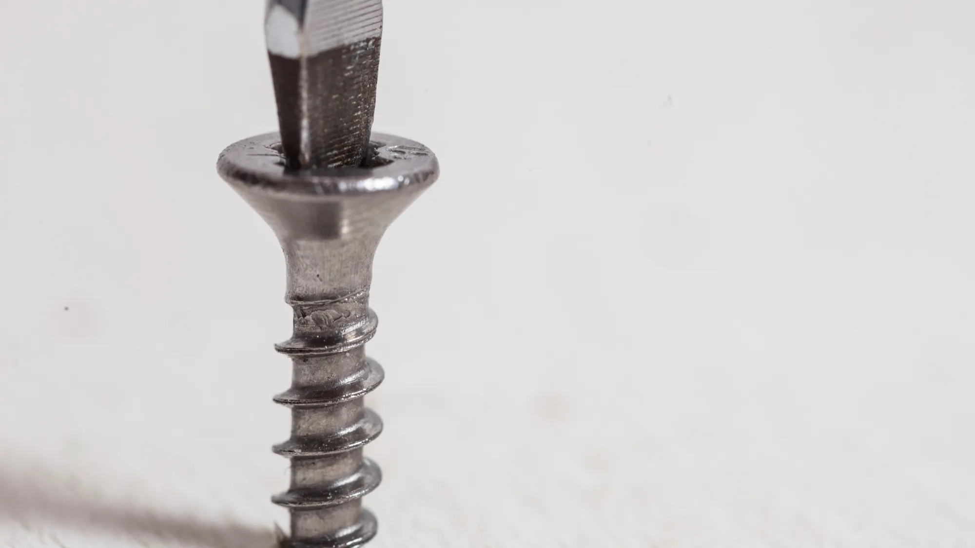 Screw for panels