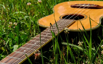 A Quick & Easy Guide On What Is A Baritone Guitar? (2023)