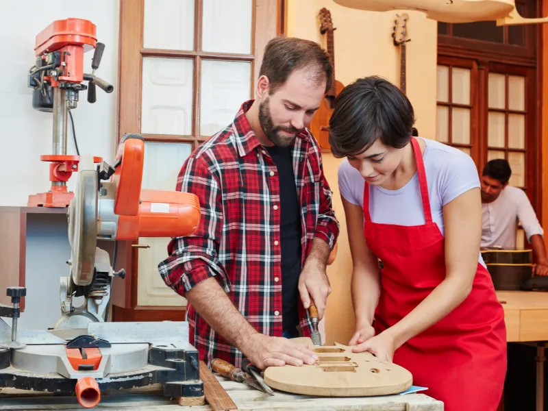What Is A Luthier