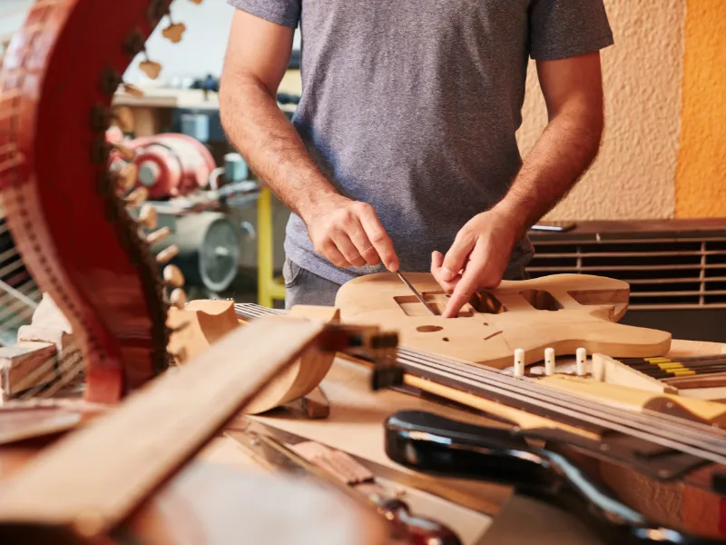 What is a Luthier? Discover the Skills & Art Of Crafting Musical Instruments (2023)